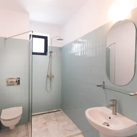 Calile Apartment