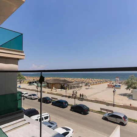 Apartment Calile
